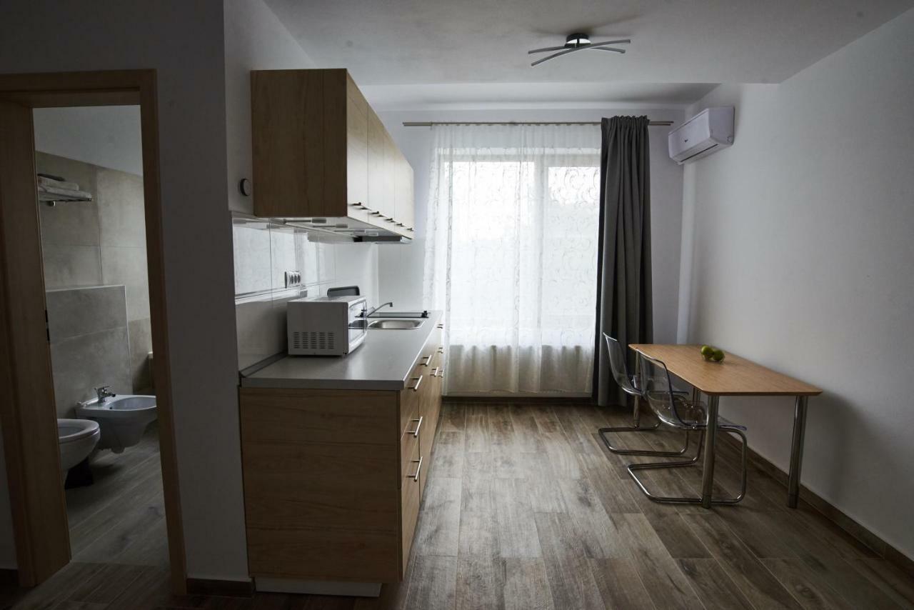 At Central Apartments ブカレスト エクステリア 写真