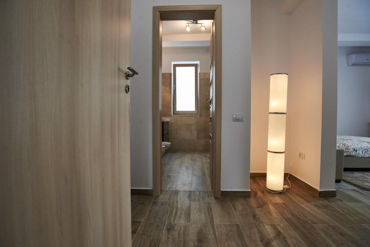 At Central Apartments ブカレスト エクステリア 写真